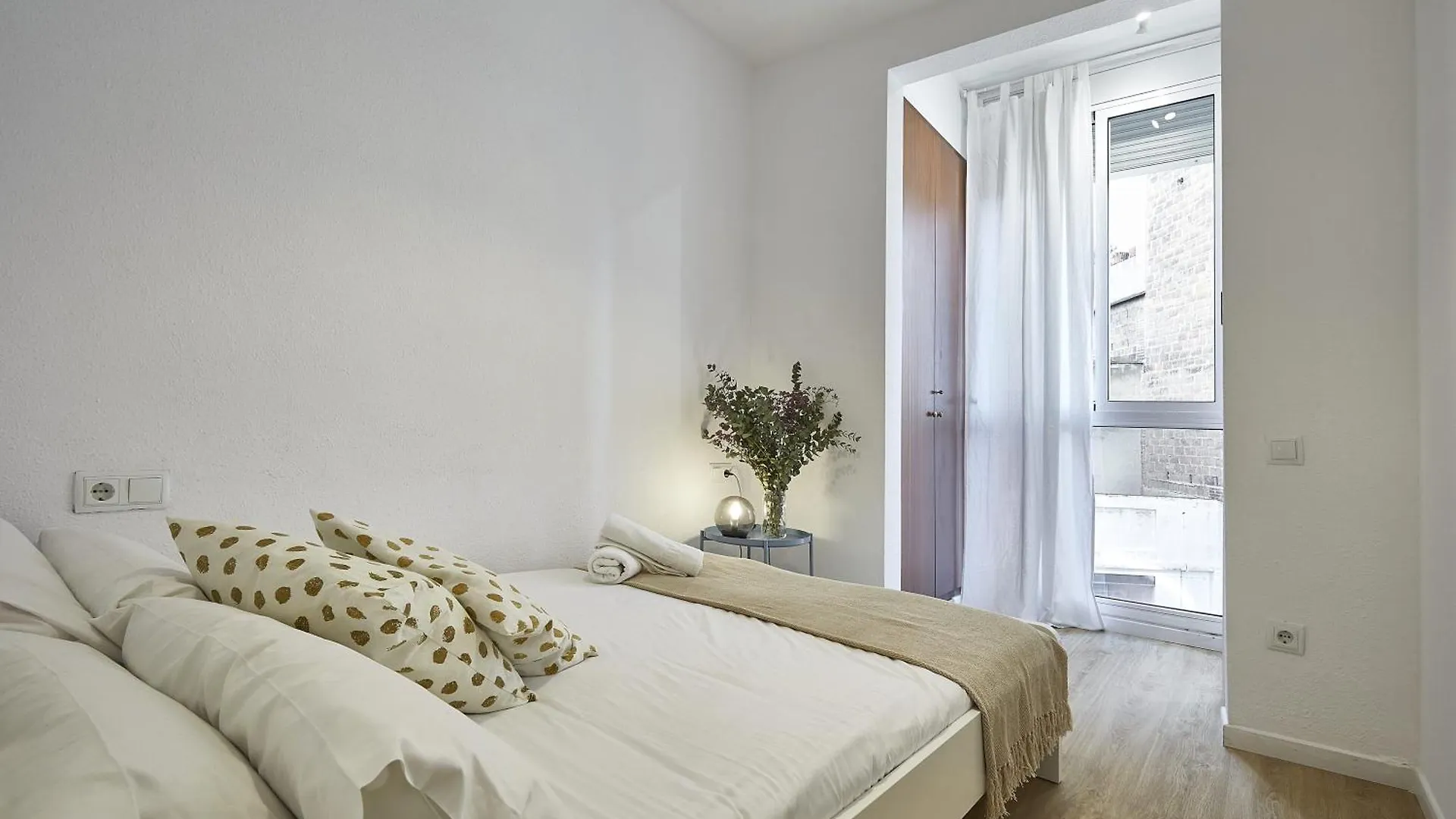 Bbarcelona Clot Apartments 0*, Barcelone